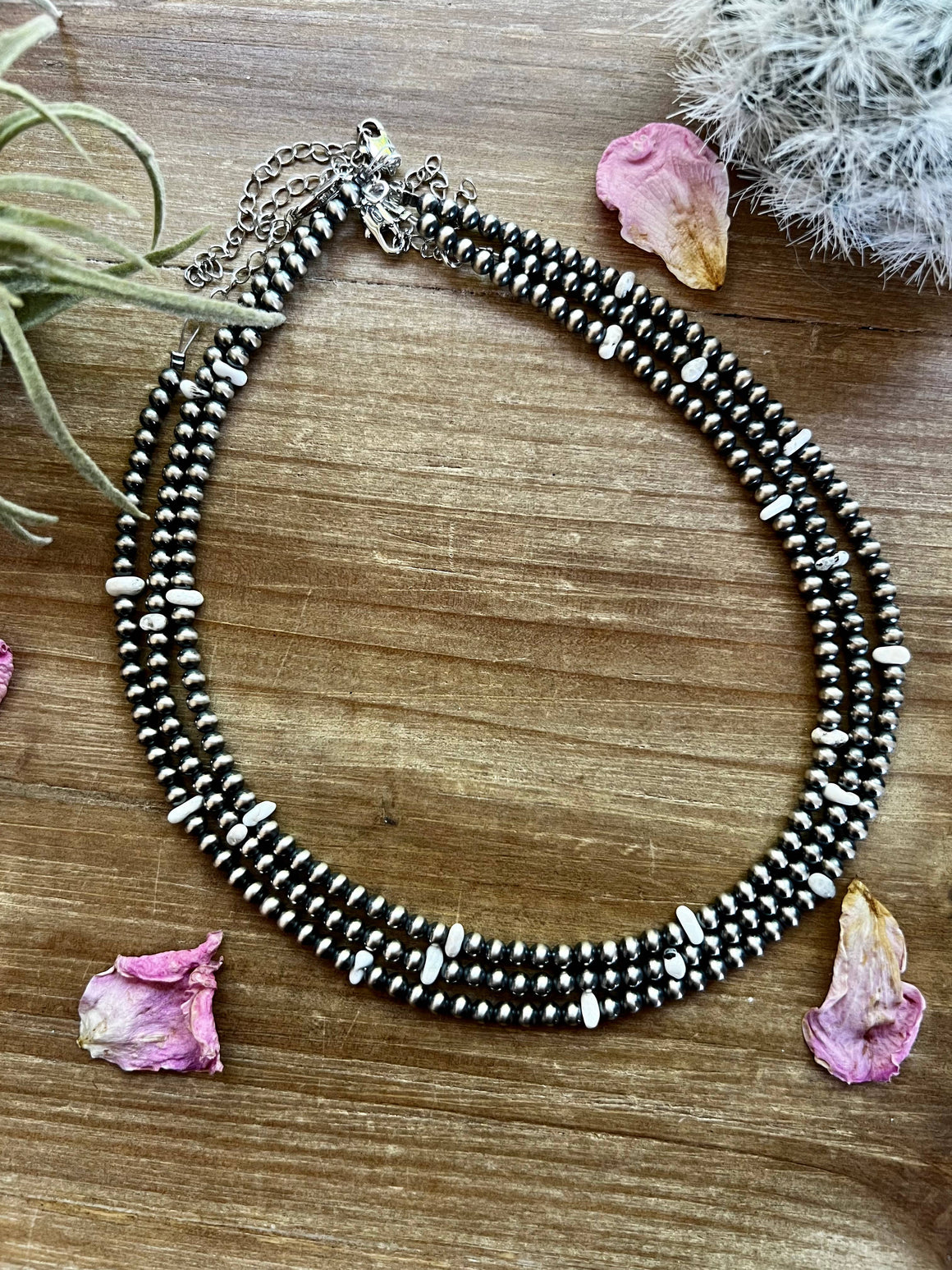 White Buffalo and 4 mm Navajo Pearl Choker